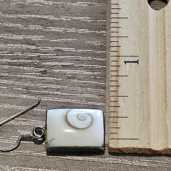 Sterling Silver Eye of Shiva Rectangular White Shell Earrings - Picture 6 of 7